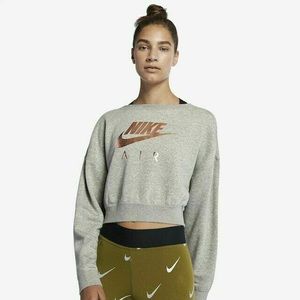 Nike Air Rally Crewneck Sweatshirt